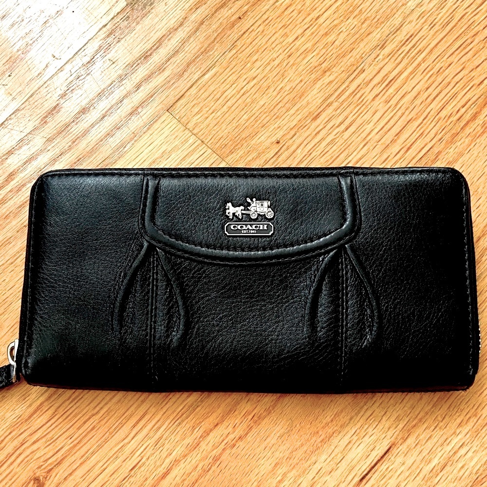 authentic Vintage Coach wallet